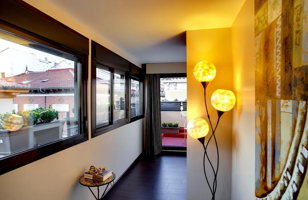 Thc Tirso Molina Hostel-1